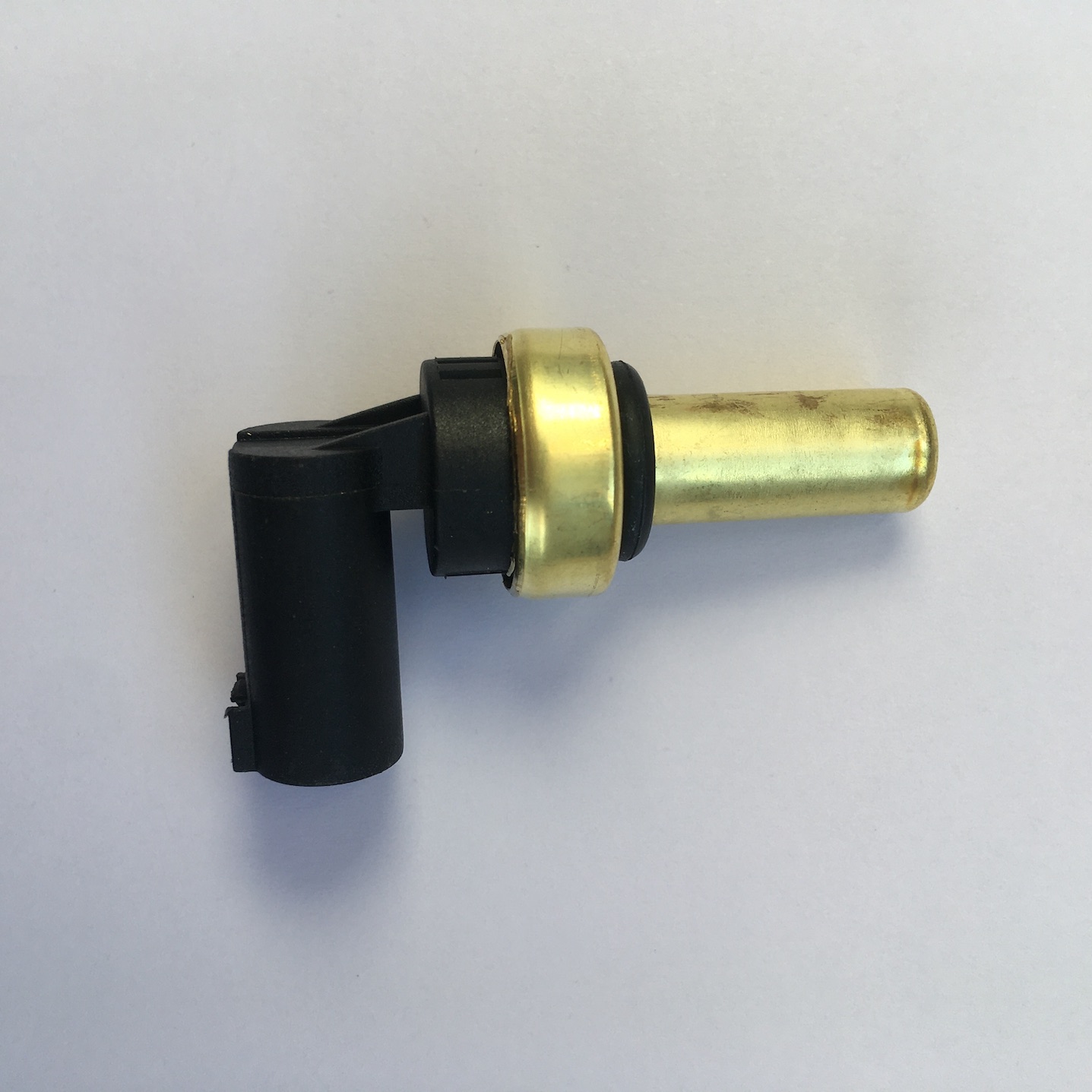 Sensor de temperatura refrigerante - Imagen 3