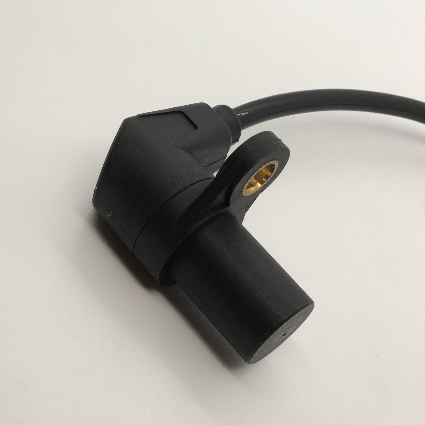 Sensor de posición de cigüeñal CKP Lanos (punta corta). - Imagen 3